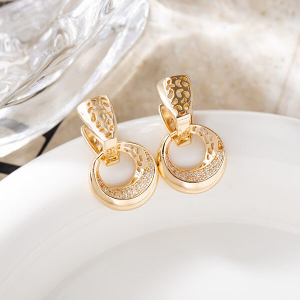 Luxury Hollow Round Moon Rose Gold Silver Color Drop Earrings For Women Micro-wax Inlay Natural Zircon Flower Bridal Wedding Daily Jewelry For Women - Image 4